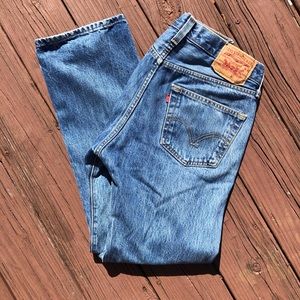 Levi straight leg 501 jean size 32x30